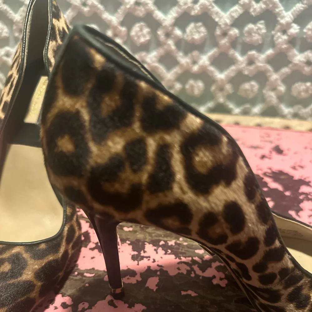 MICHAEL KORS Leopard pony hair Stiletto Heels Sz 8.5 - Picture 6 of 10